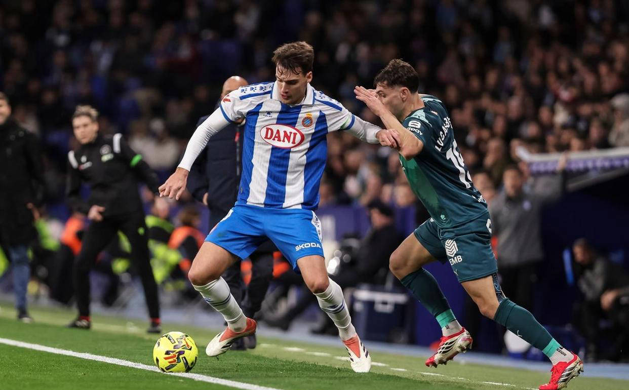 西班牙人主场遭逆转爆冷，西甲新积分榜震荡更新